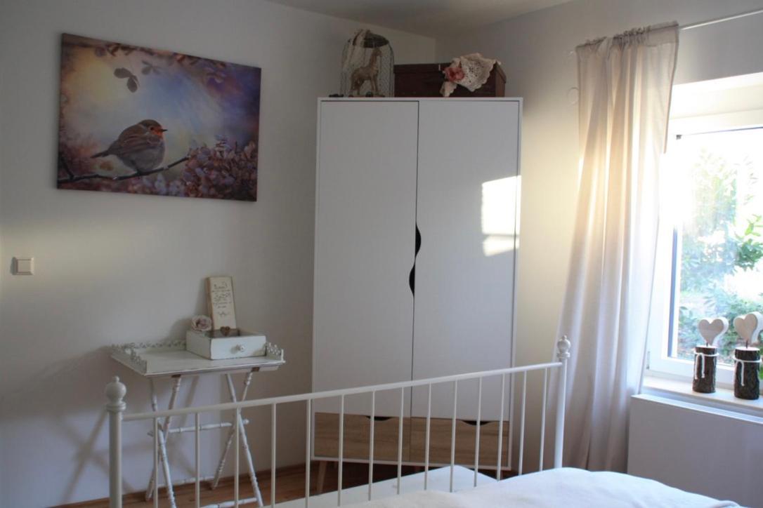 Gemuetliche Ferienwohnung In Edesheim An Der Weinstrasse 外观 照片
