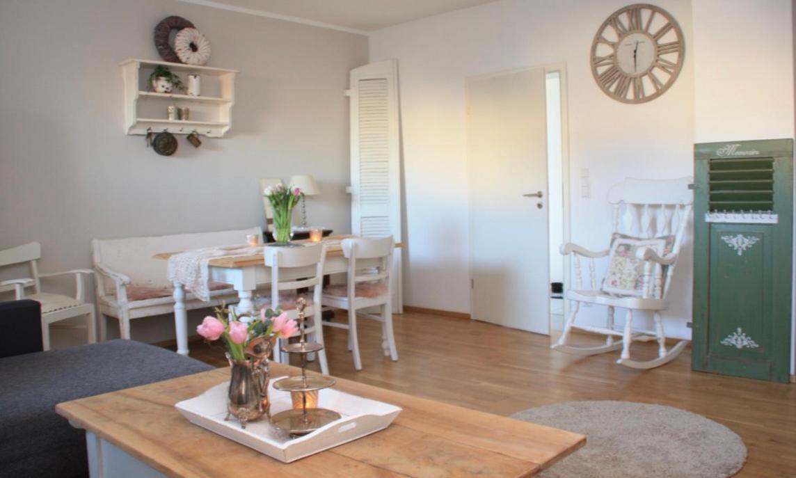 Gemuetliche Ferienwohnung In Edesheim An Der Weinstrasse 外观 照片