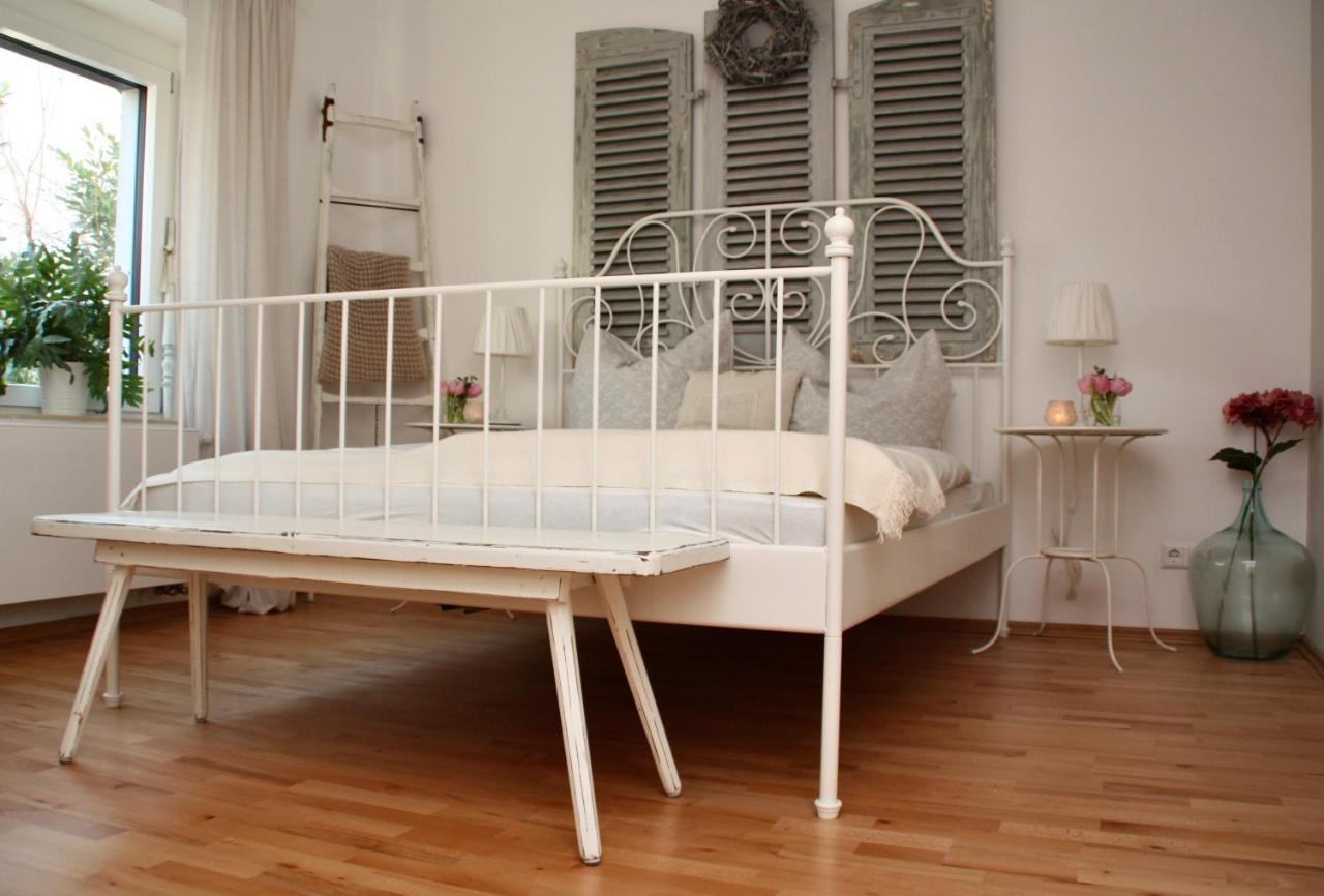Gemuetliche Ferienwohnung In Edesheim An Der Weinstrasse 外观 照片